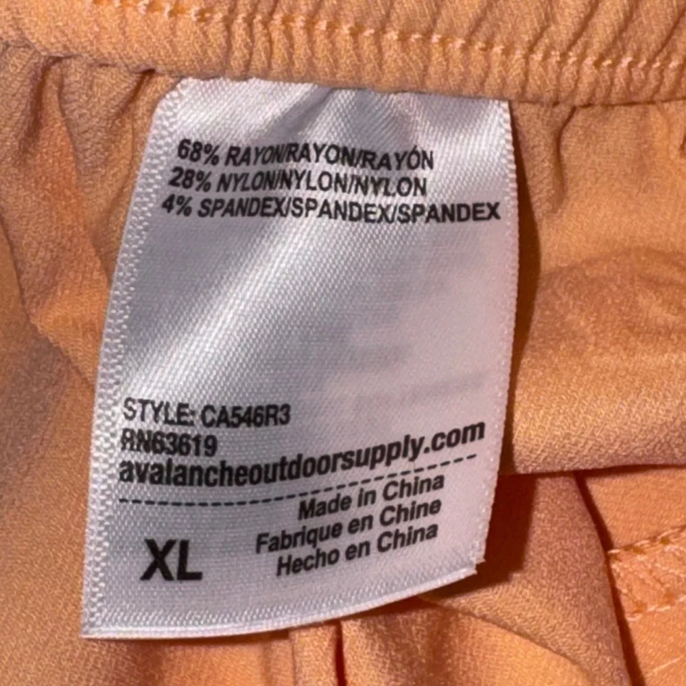 Avalanche Outdoor Supply Hiking Shorts Womens XL Tan Peach 2 Pk CA546R3 NWT - Picture 11 of 12